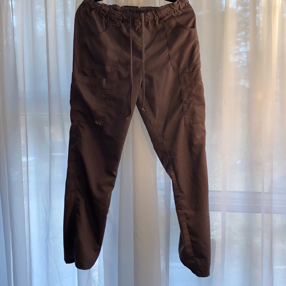 Nrg scrubs gray